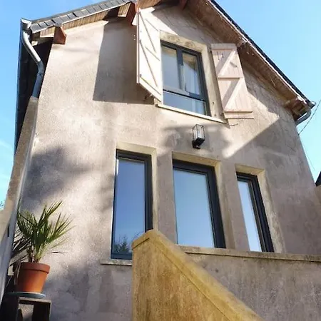 A Carolles, Maison Ideale Pour Des Vacances Nature Exterior photo